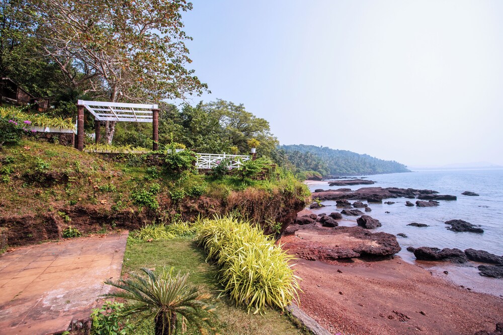 Stonewater Eco Resort 42/50