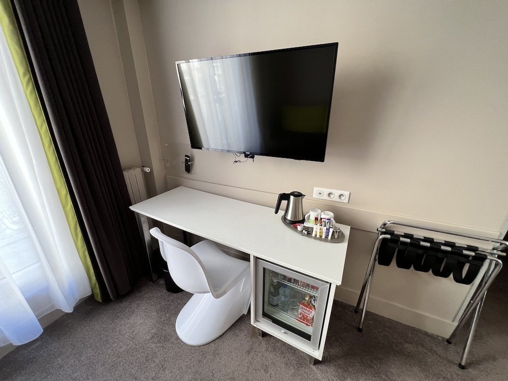 Holiday Inn Paris Auteuil 43/45