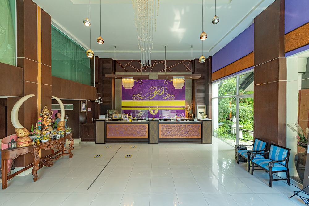The Wing Design Hotel 6/50