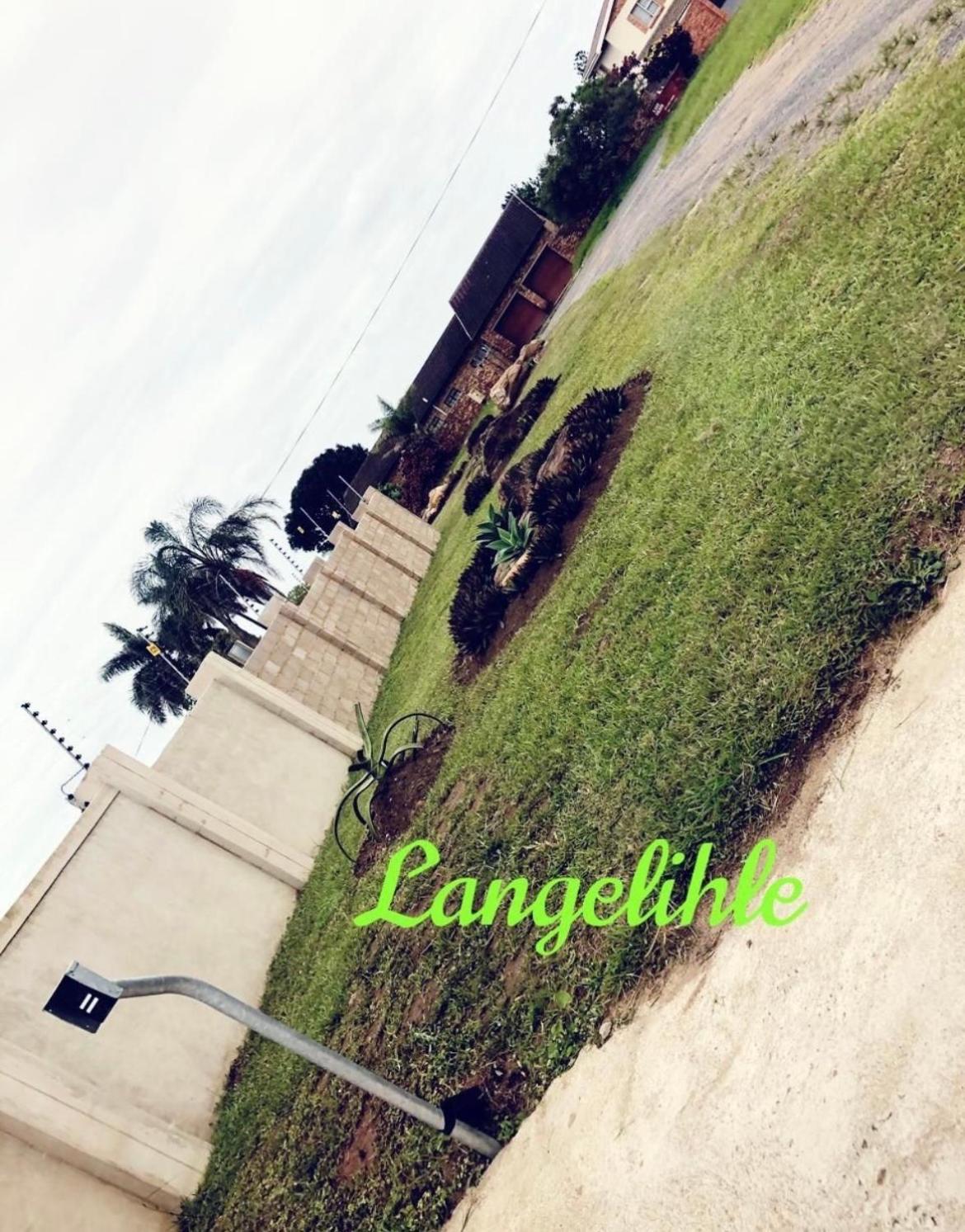 Langelihle Accommodation in Margate 24/37