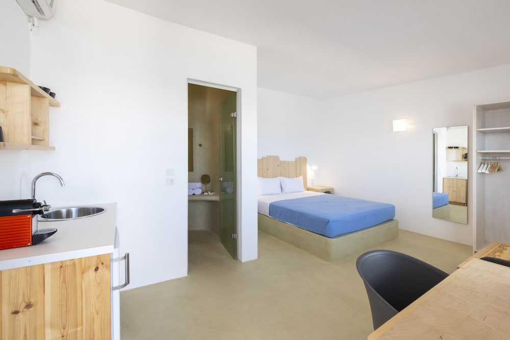 Mykonos Azure 48/50