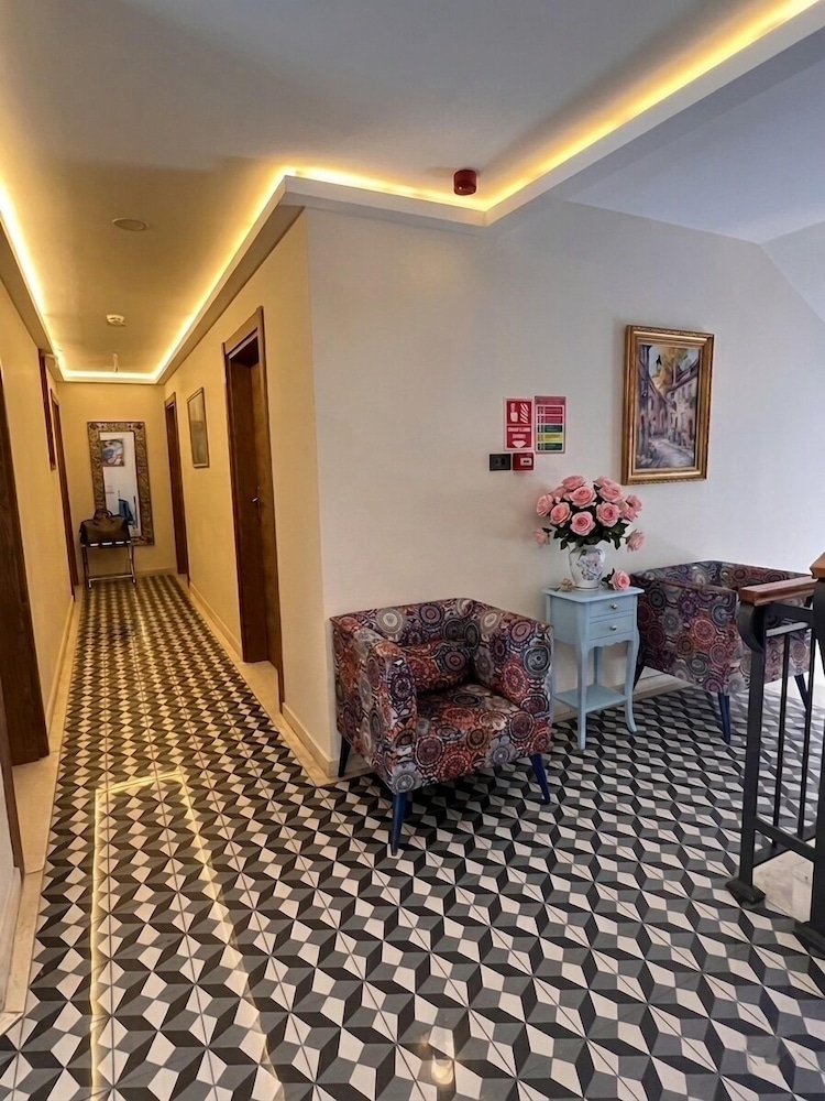 Mavi Konak Otel Alacati 44/49