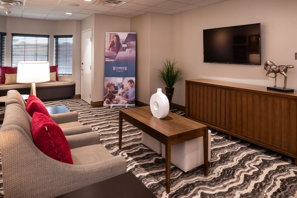 Staybridge Suites St George 40/67