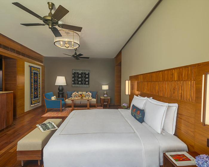 Grand, Chia, Luxury, King Bed, Valley View