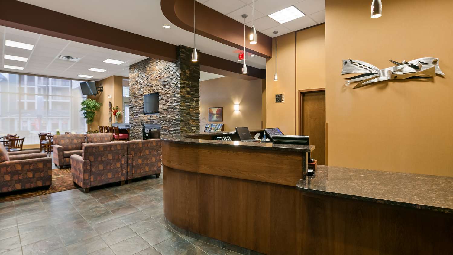 Best Western Plus Chateau Inn Sylvan Lake 2/15