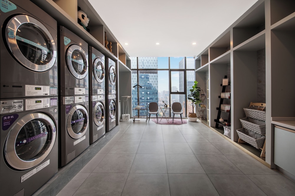 Mercure Chengdu Chunxi 59/65