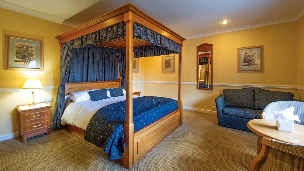 Prince Rupert Hotel 13/44
