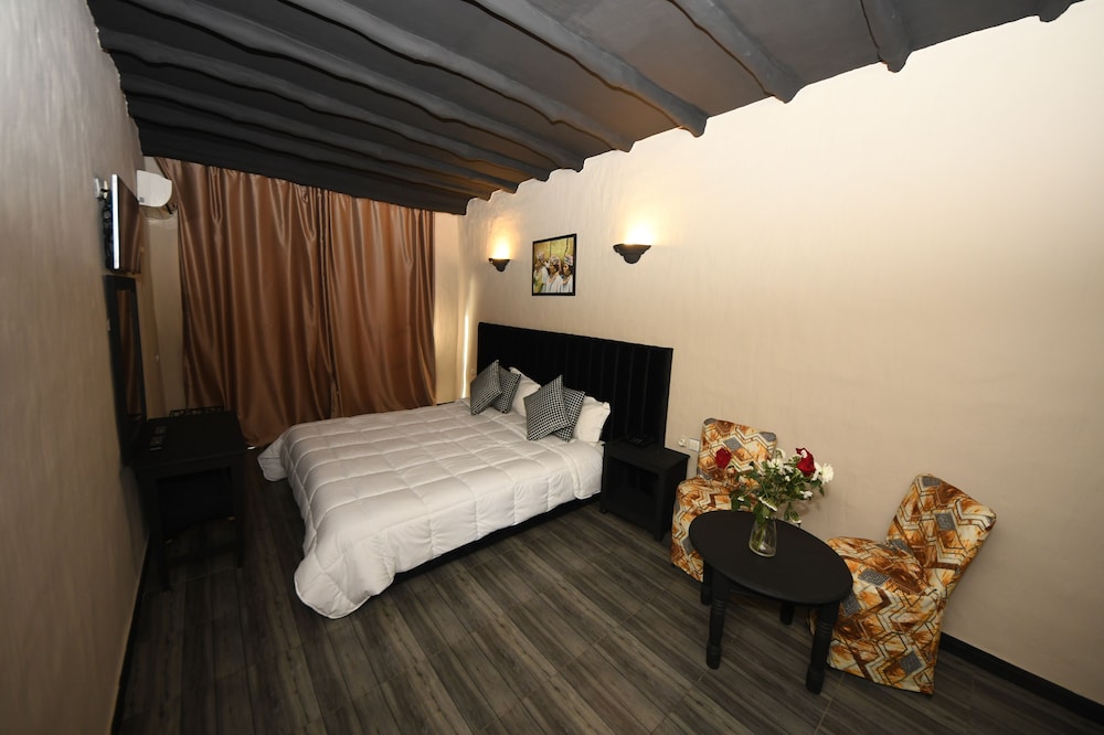 RESIDENCE AGYAD 23/50