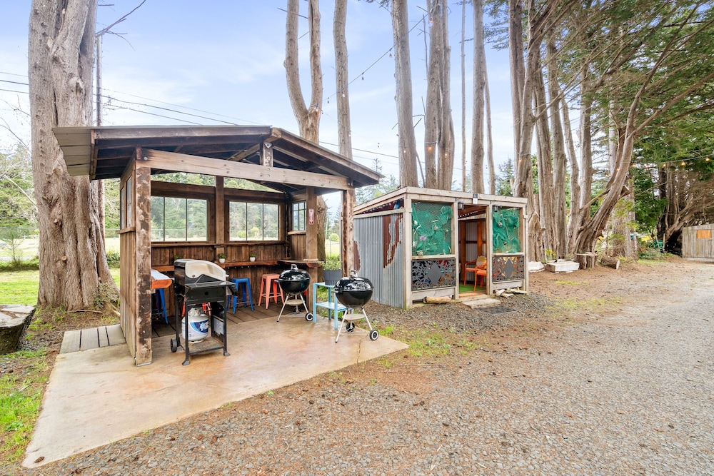 Bandon Wayside Motel & RV Park 36/50
