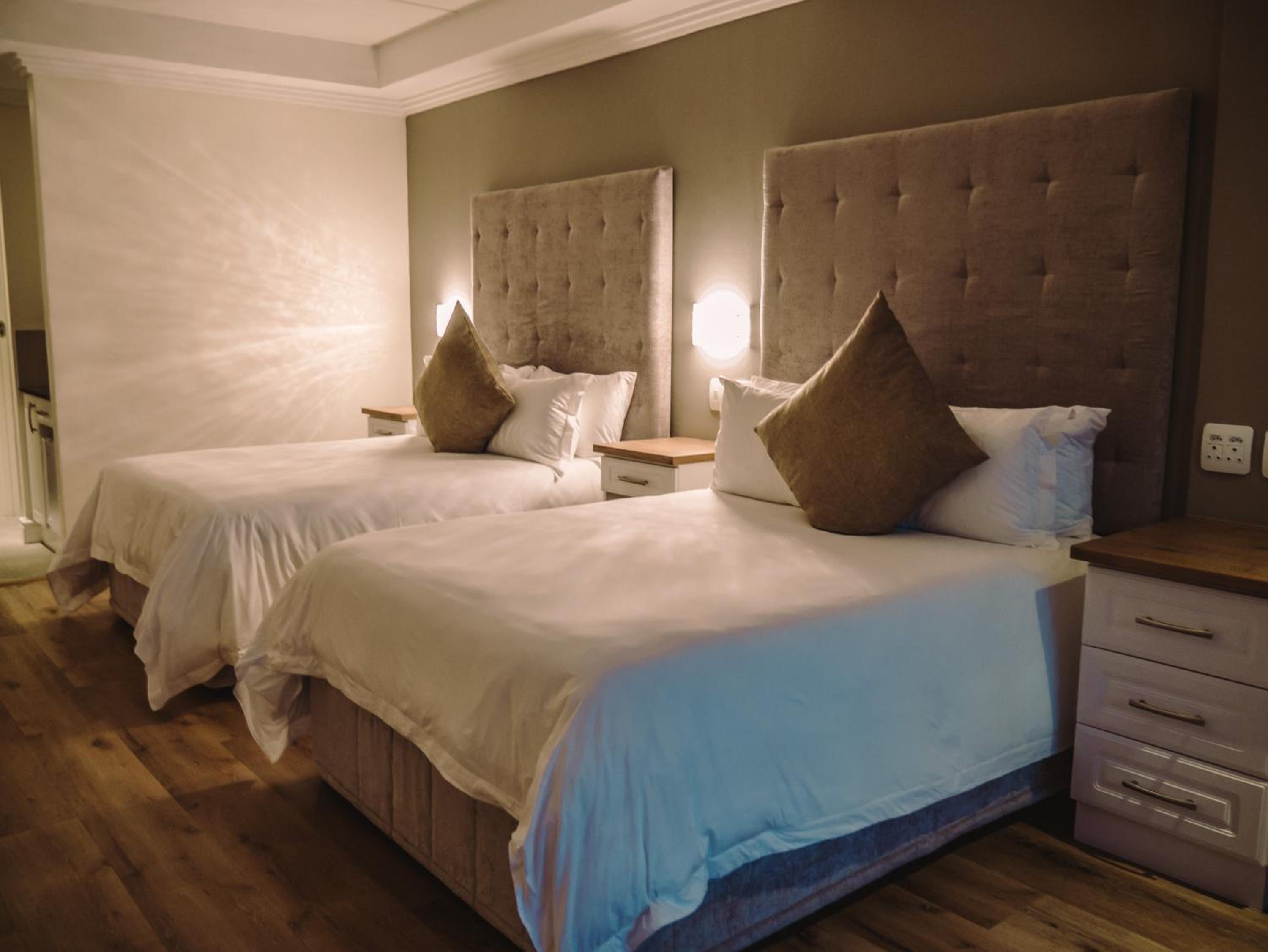 HERMS Restaurant & Boutique Hotel 6/23