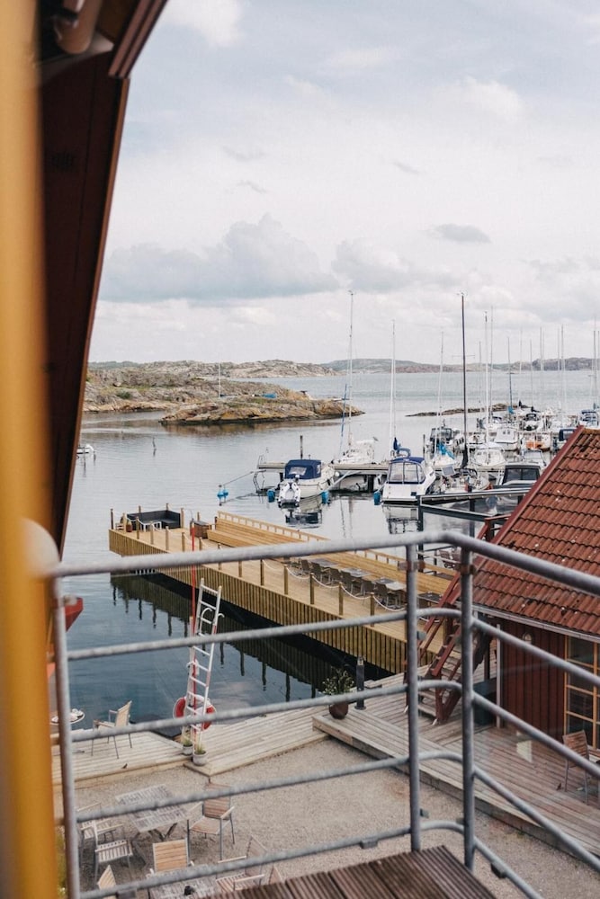 Bjorholmens Marina Sealodge 49/50