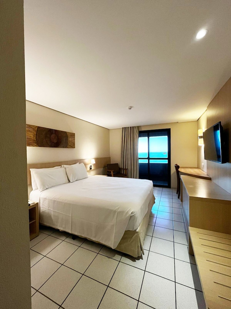 SUPERIOR, LUXURY, DOUBLE BED, PARTIAL SEA VIEW