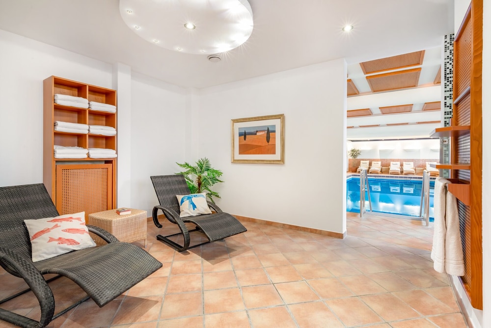 Hotel Yachtclub 50/68