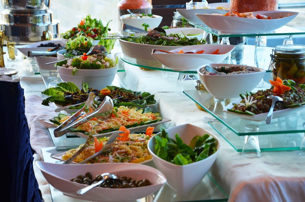 فندق كراون تاور(Crown Tower Hotel) 16/47