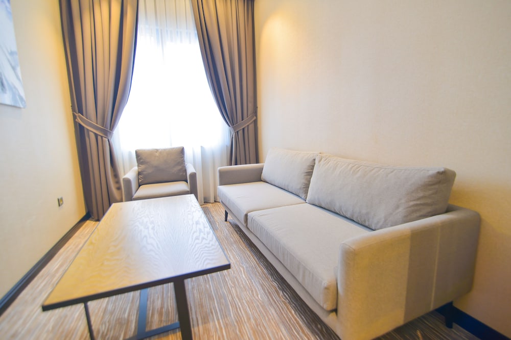 Serenity Comfort Hotel 14/41