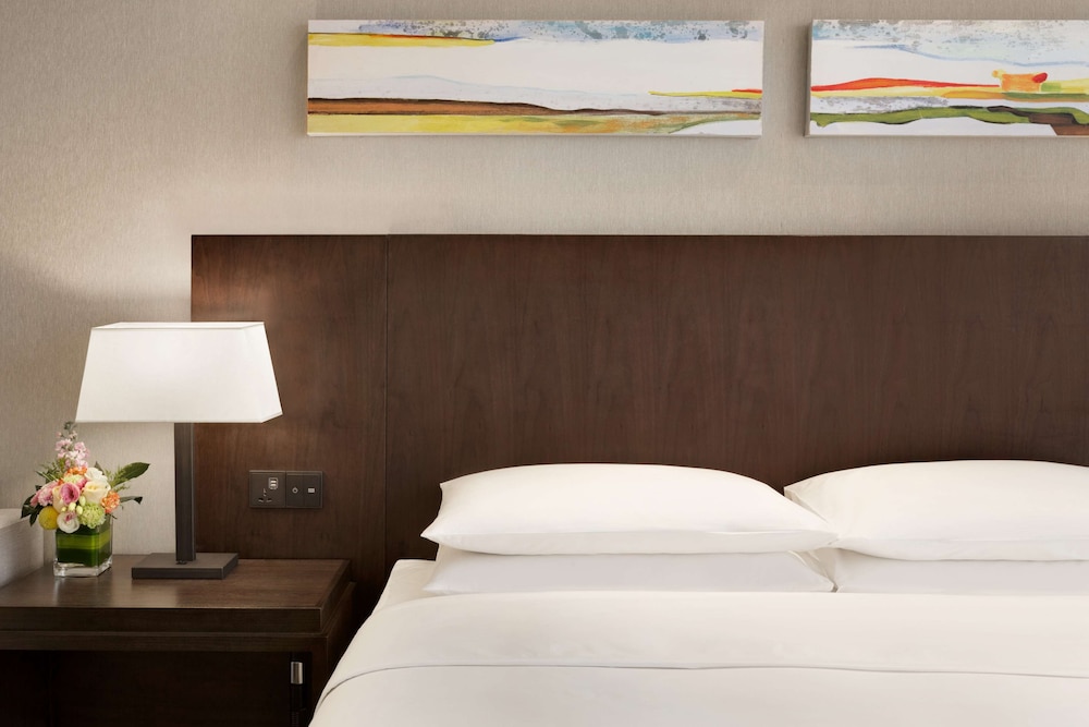 Hyatt Place Shanghai New Hongqiao 16/40