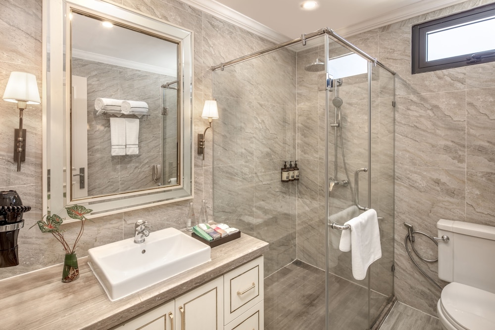 Melia Vinpearl Cam Ranh Beach Resort 73/74