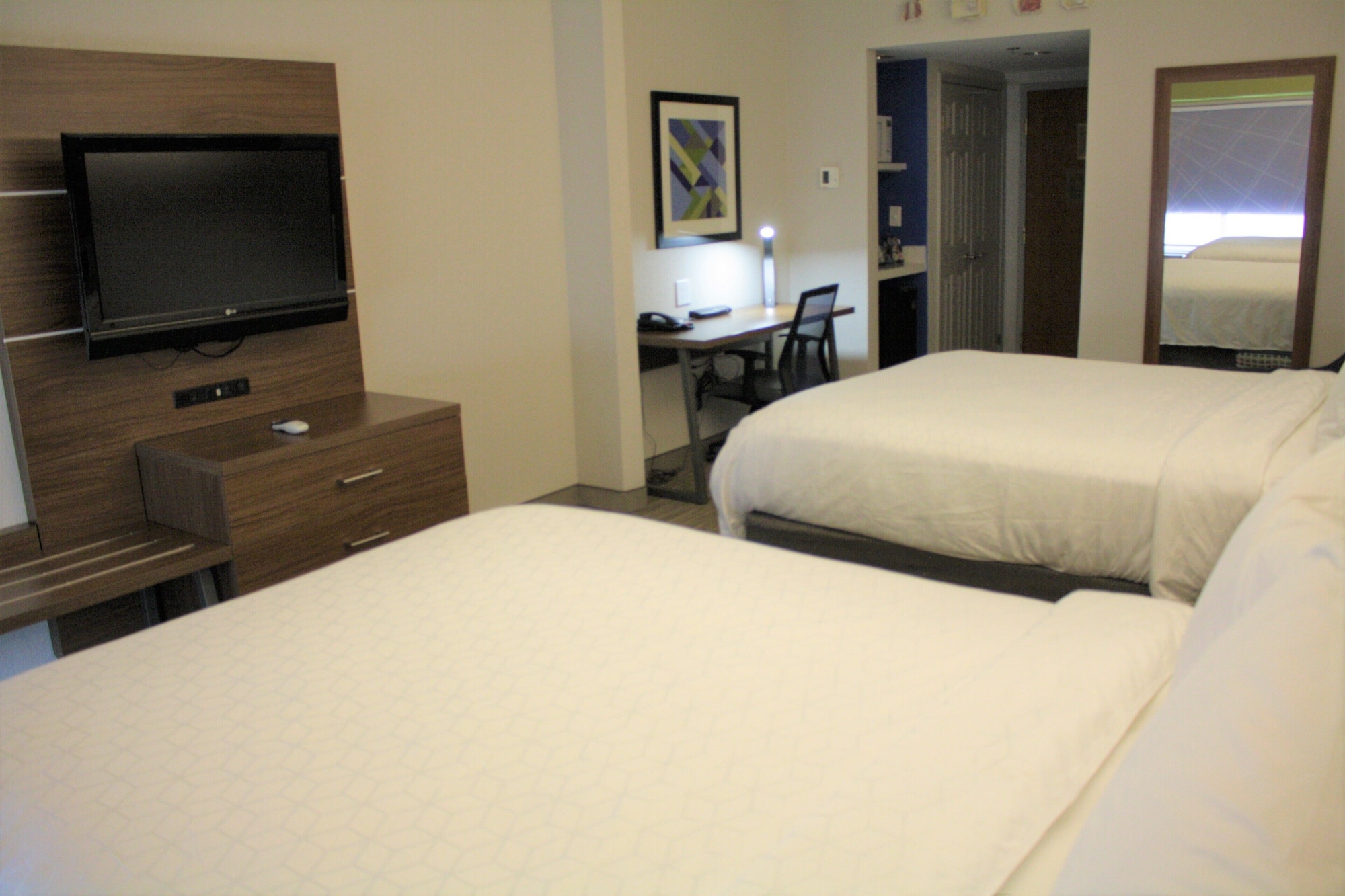 Standard, 2 Double Beds, Extra Floor Space، Holiday Inn Express Atlanta Ne I 85 Clairmont 4/6