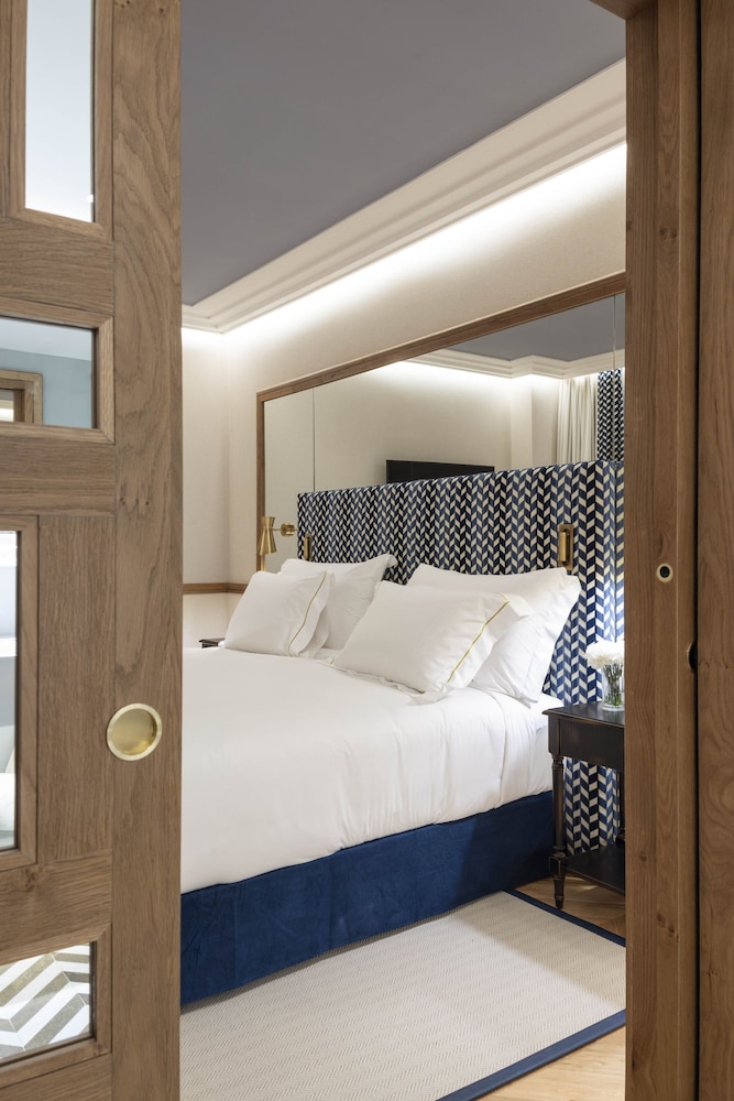 Junior Suite, King Bed