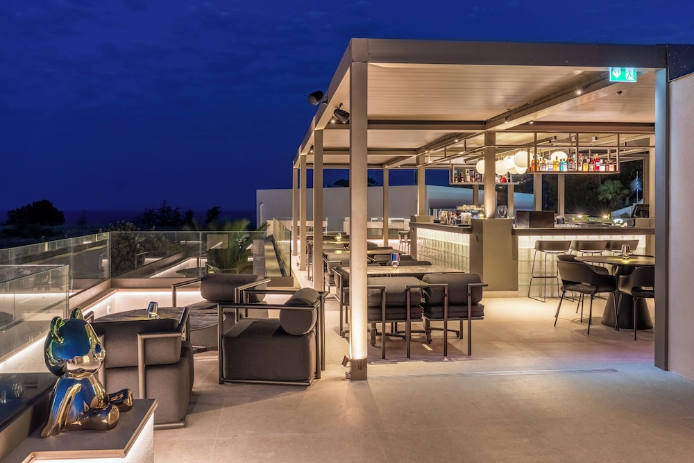 Scala Boutique Hotel & Suites 40/50
