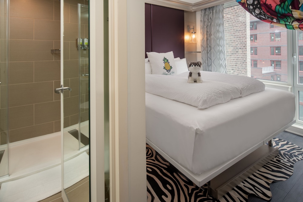 Staypineapple An Artful Hotel Midtown New York 19/65