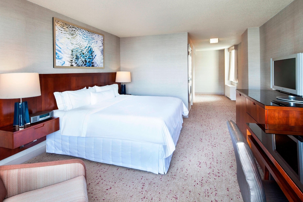 Westin Arlington Gateway 18/66