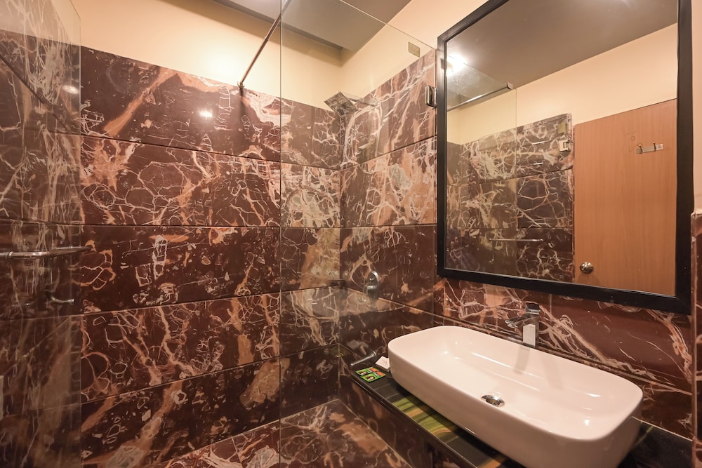 Hotel Aristro 50/50