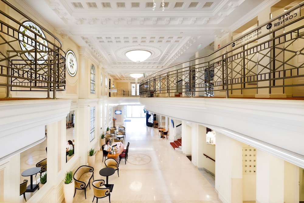 Lobby at Movenpick Hotel Budapest Centre, BUDAPEST