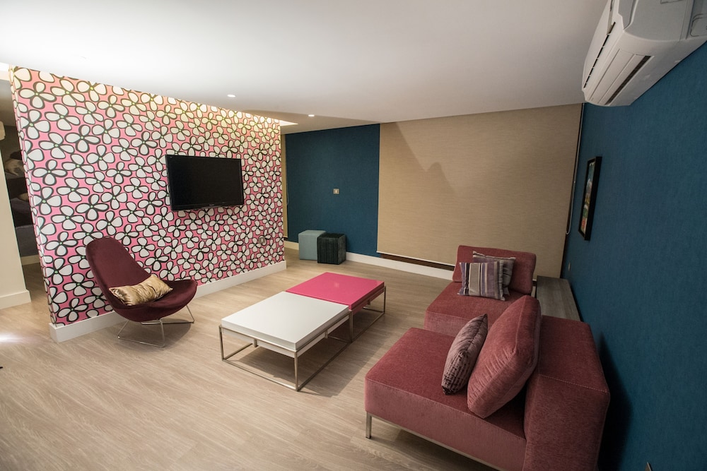 Four Seasons Halat 13/50