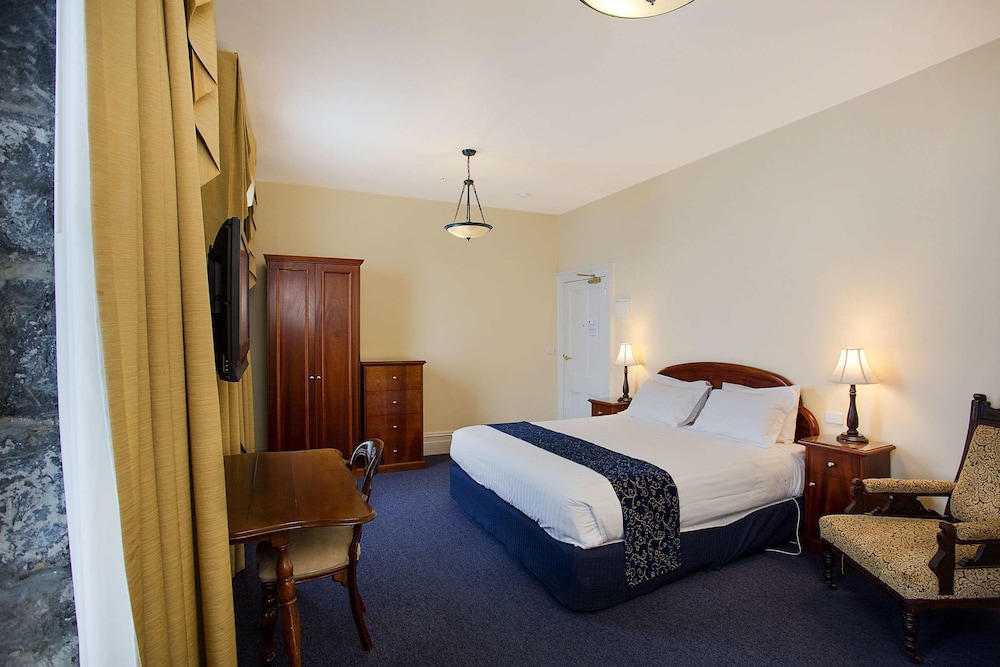 Quality Hotel Bentinck 20/35