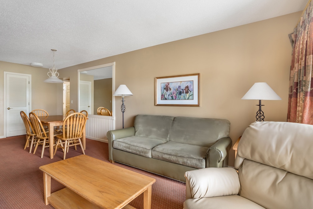Sunrise Ridge Resort 48/73