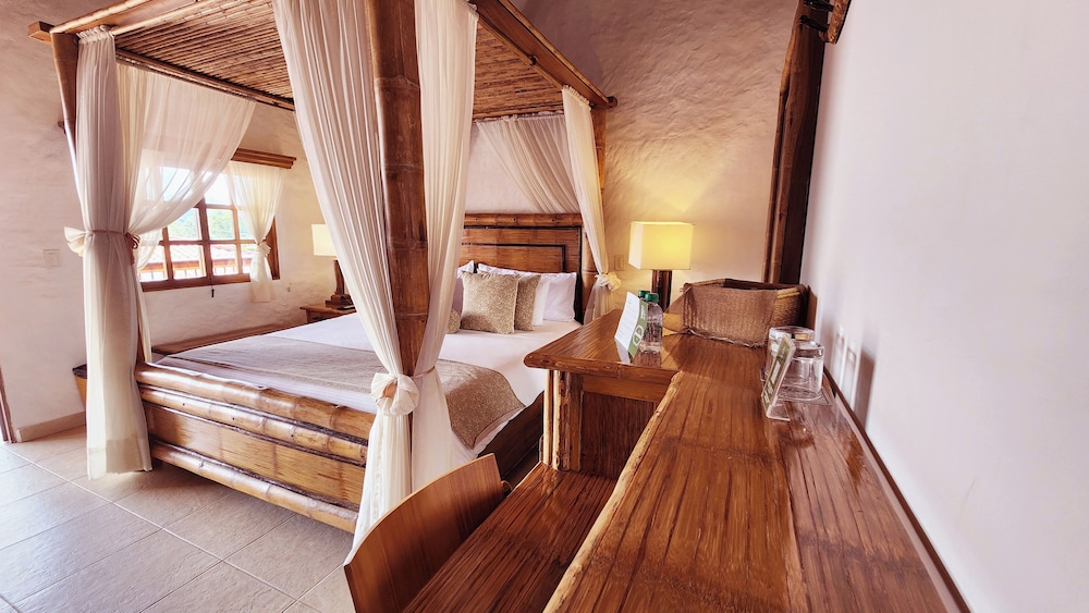 Casa San Carlos Lodge 10/50