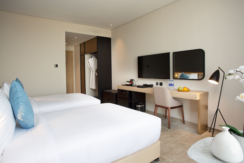 Beach Walk Hotel 17/67