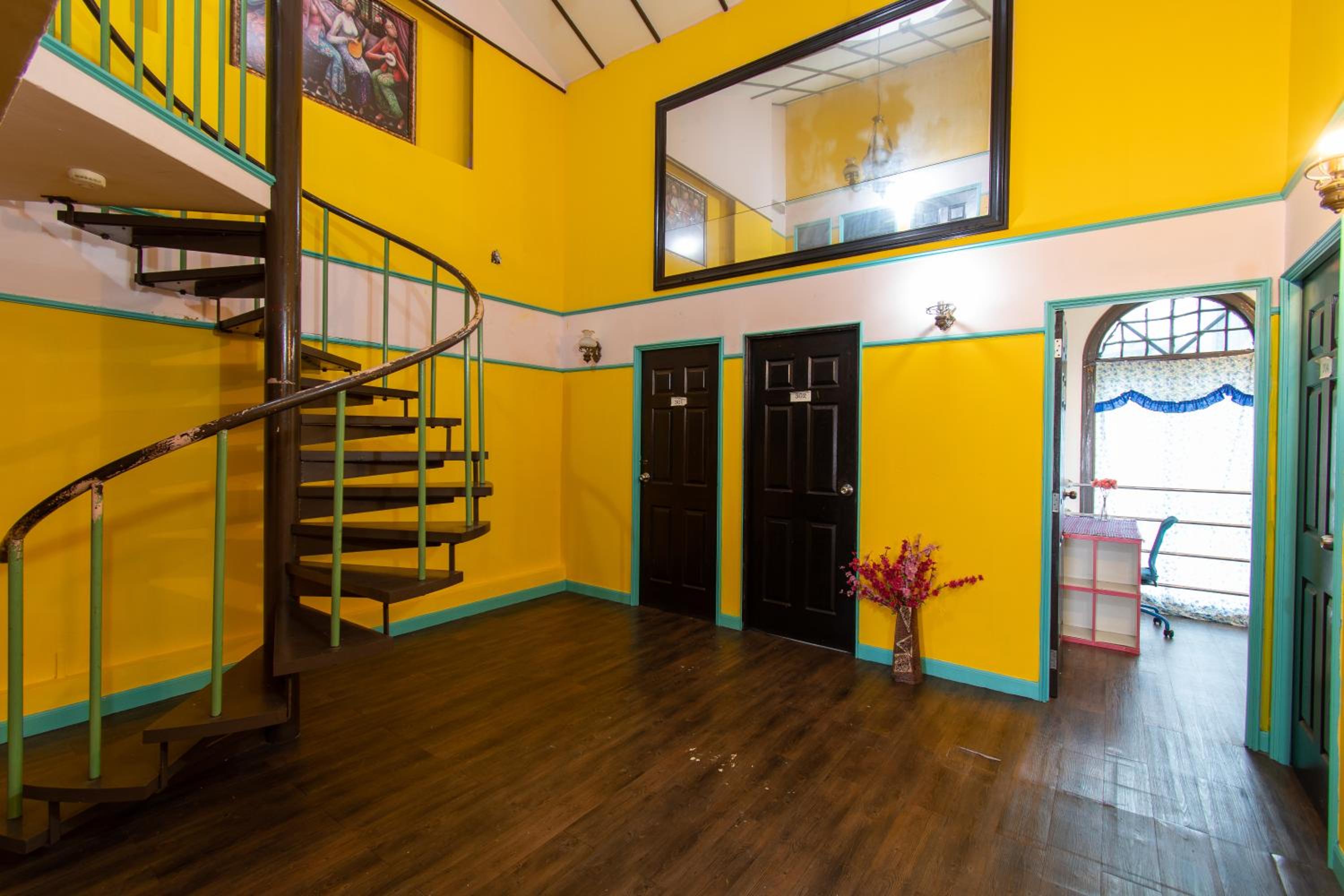 The Travel Hub Guesthouse 42/50