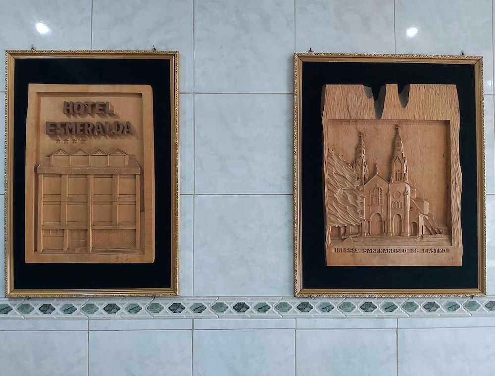 Hotel Esmeralda 17/30