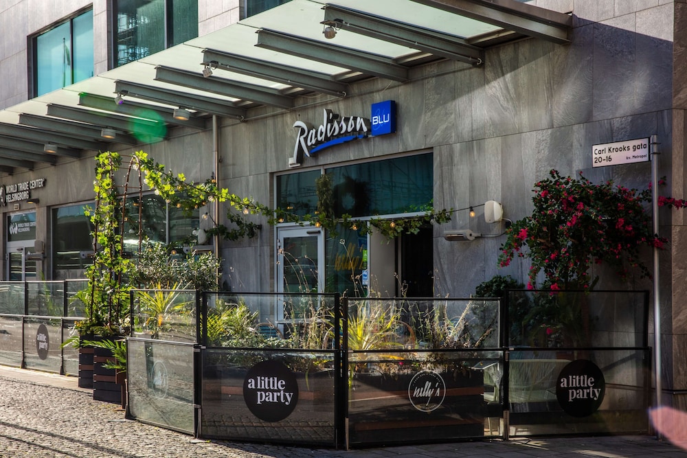 RADISSON BLU METROPOL HOTEL, HELSINGBORG 4/82