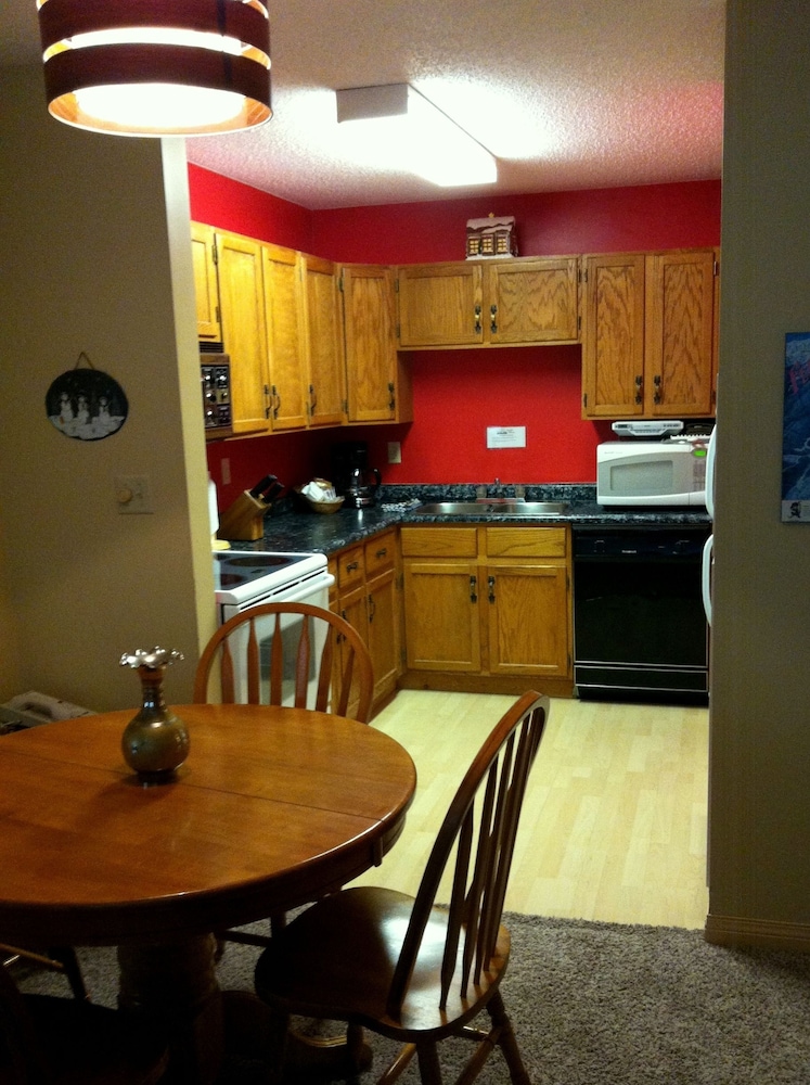 The Griz Inn 56/69