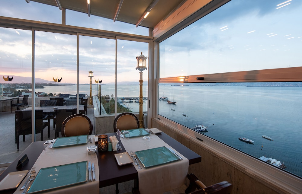 Wellborn Luxury Hotel 21/47