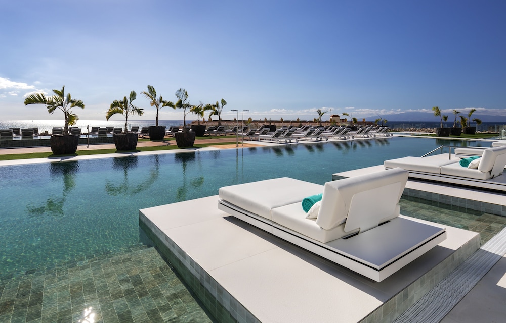 Royal Hideaway Corales Suites 38/77