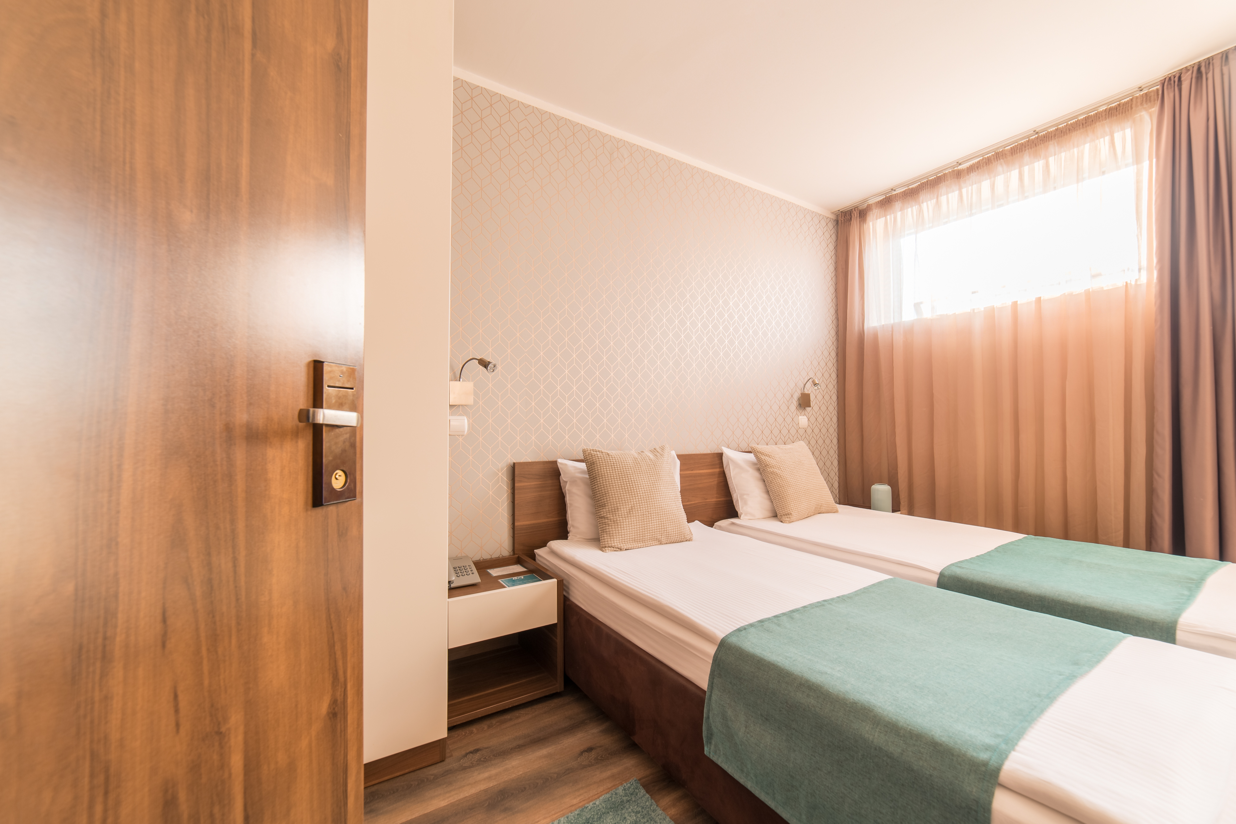 STANDARD, TWIN BEDS