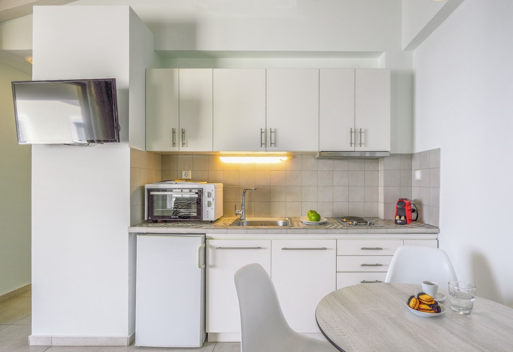 Elpiniki Luxury Apartments 52/66