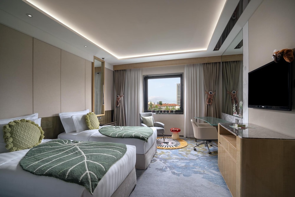 Kempinski Hotel Beijing Yansha centre 22/73