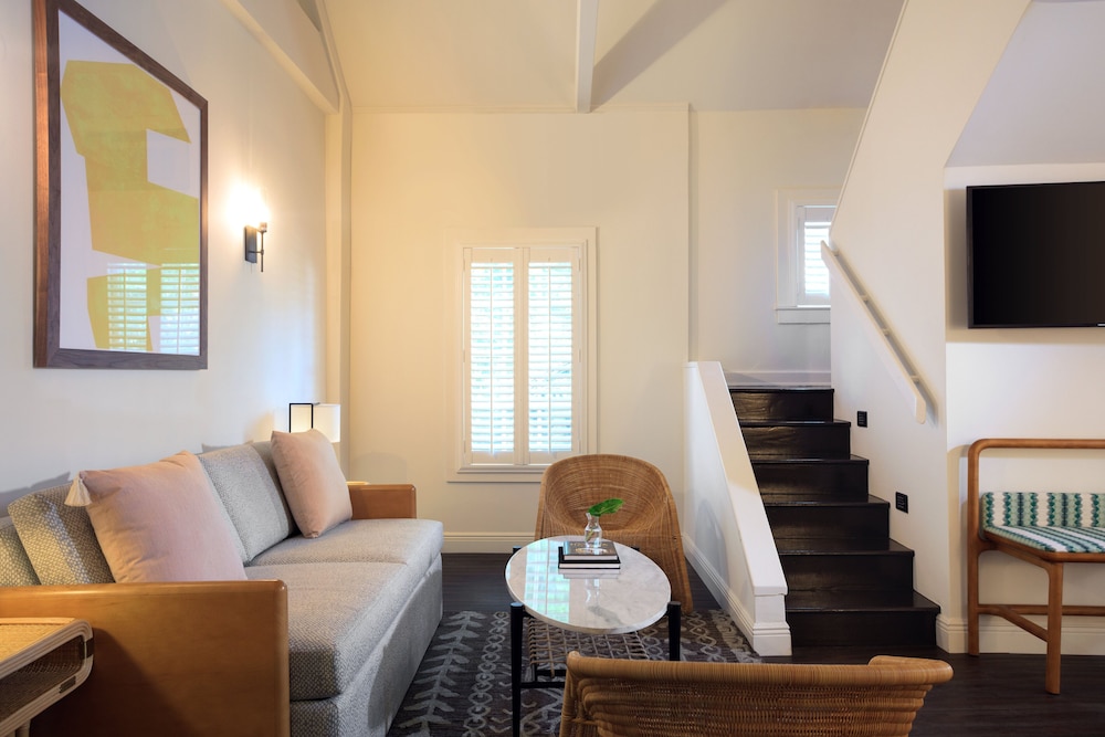 Lighthouse Hotel - Key West Historic Inns 40/59