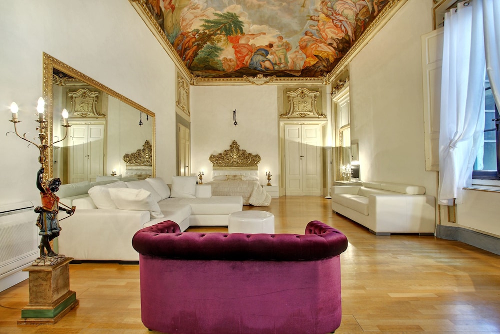 PALAZZO TOLOMEI RESIDENZA D'EPOCA 32/50