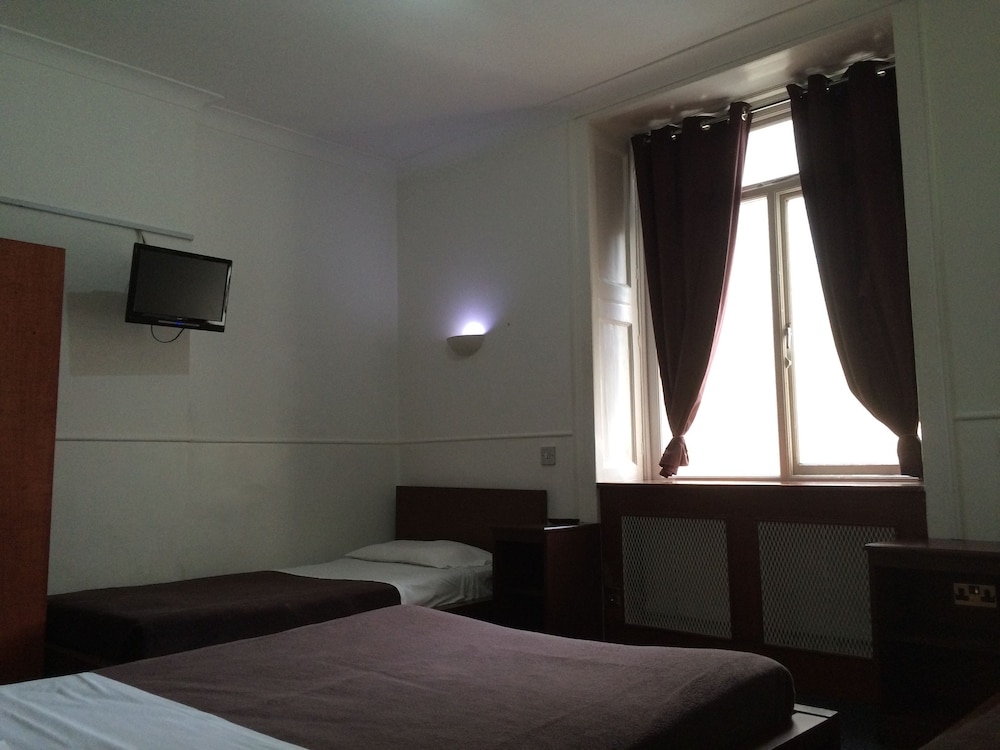 LONDON CONTINENTAL HOTEL 10/54