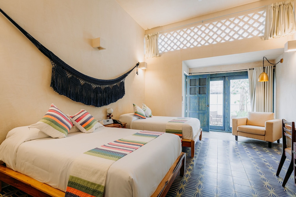 Hotel Waye 25/51