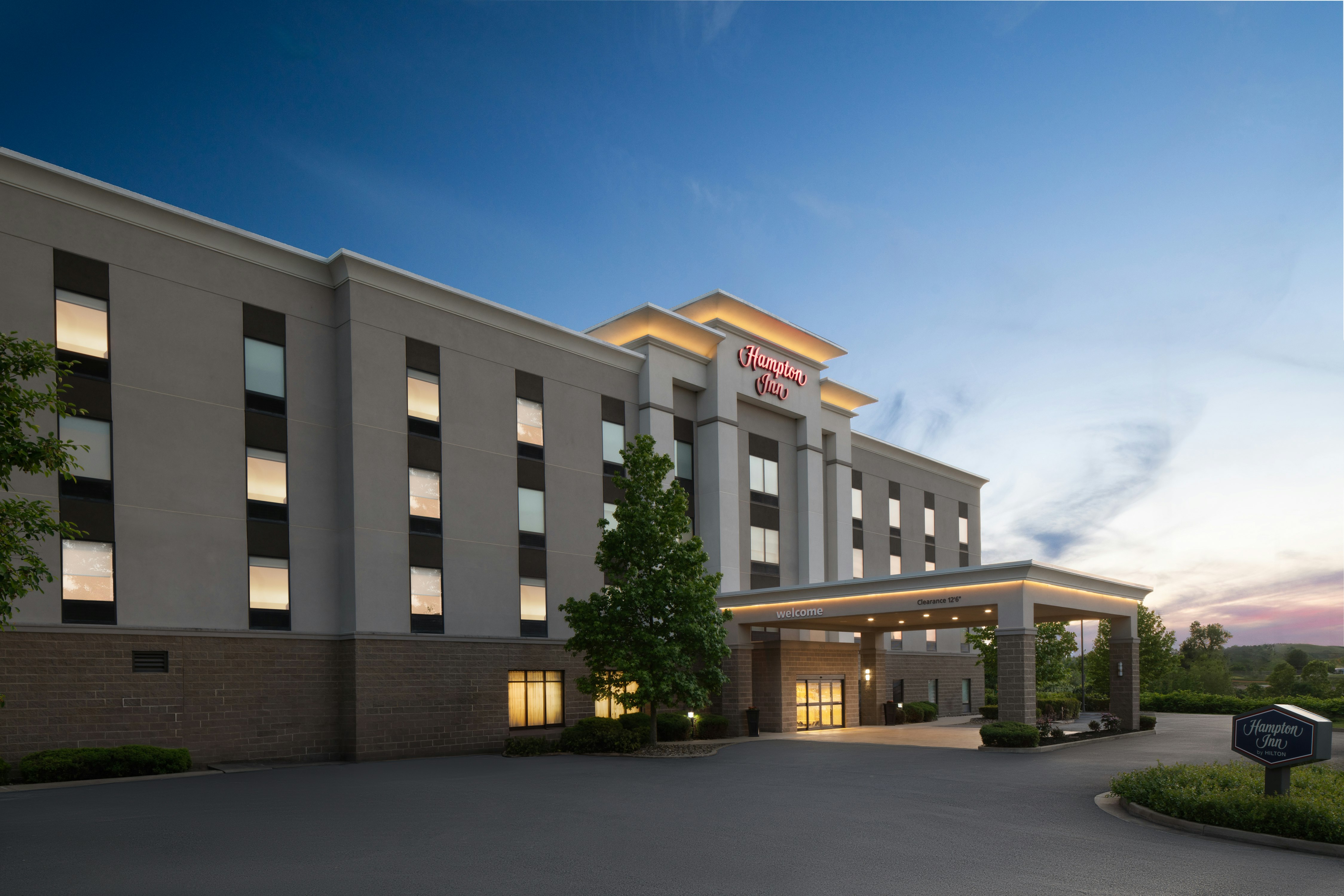 Hampton Inn Fairmont Wv 56/61