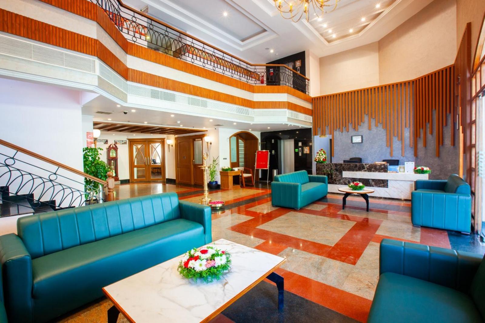 HOLIDAY HOTEL CHERAI 17/28