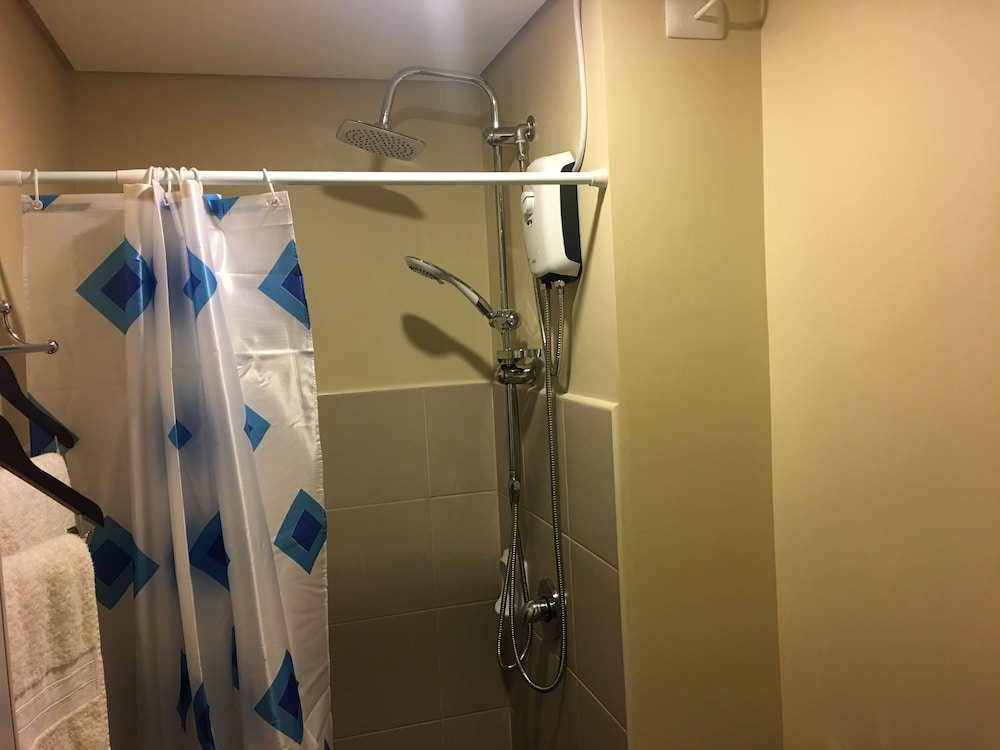 Centrio Tower Studio Unit 25/54