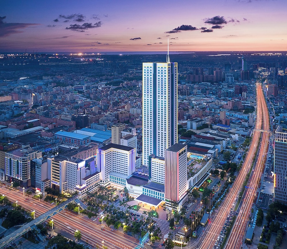 Regal Palace Hotel 46/51